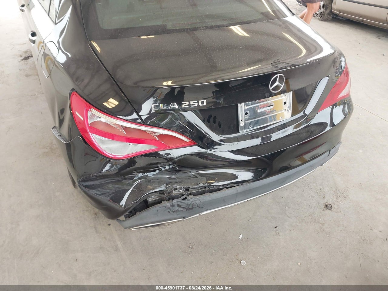 2018 MERCEDES-BENZ CLA 250 · 6/11