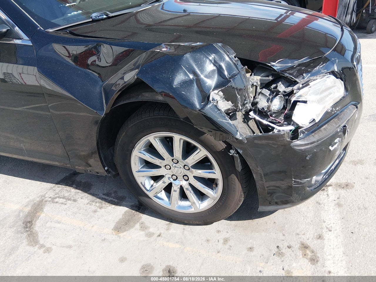 2012 CHRYSLER 300 LIMITED · 6/11