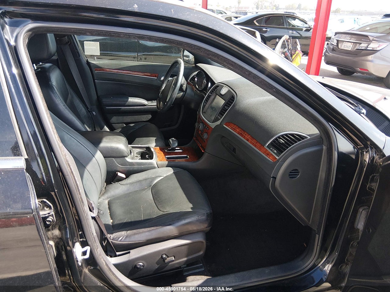 2012 CHRYSLER 300 LIMITED · 5/11