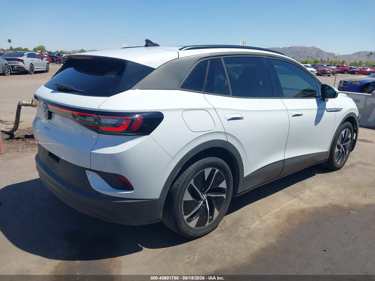 2021 VOLKSWAGEN ID.4 PRO S · 4/11