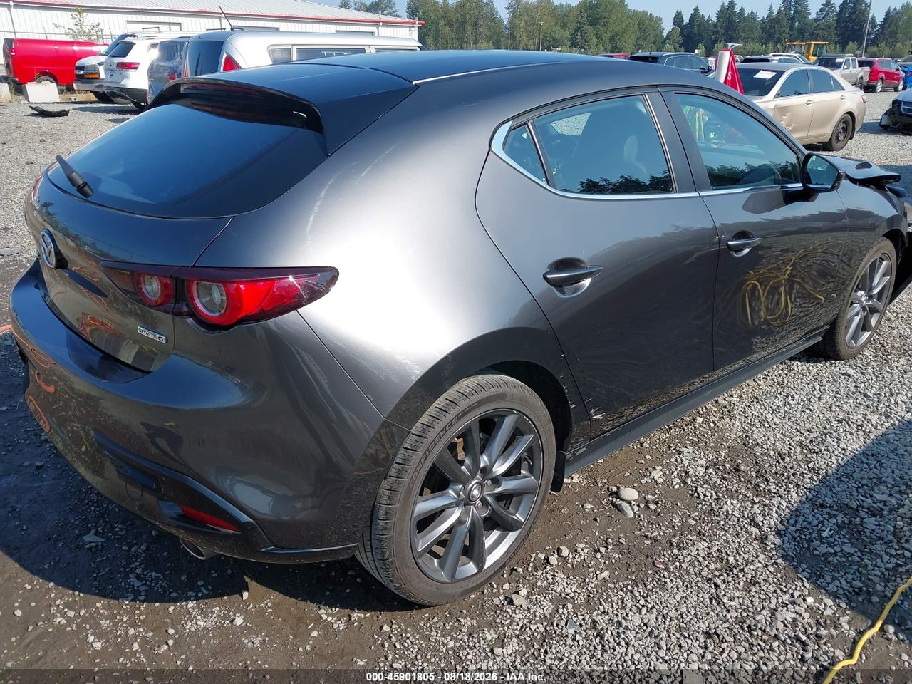 2024 MAZDA MAZDA3 2.5 S PREFERRED · 4/11