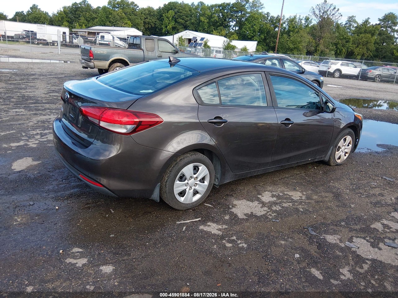 2017 KIA FORTE LX · 4/11