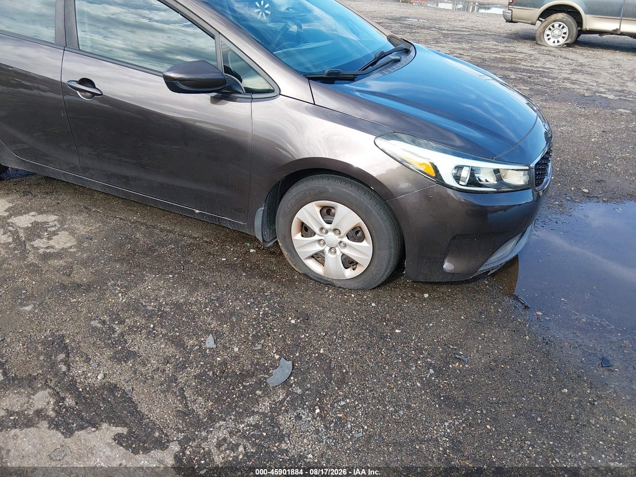 2017 KIA FORTE LX · 6/11