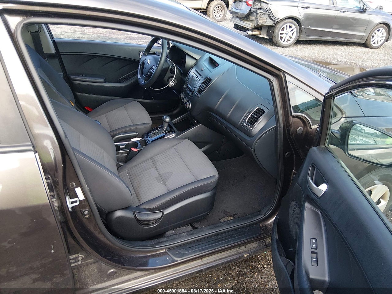 2017 KIA FORTE LX · 5/11