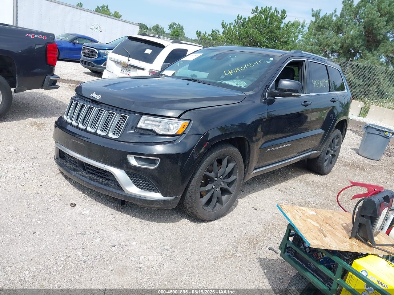 2016 JEEP GRAND CHEROKEE SUMMIT · 2/11