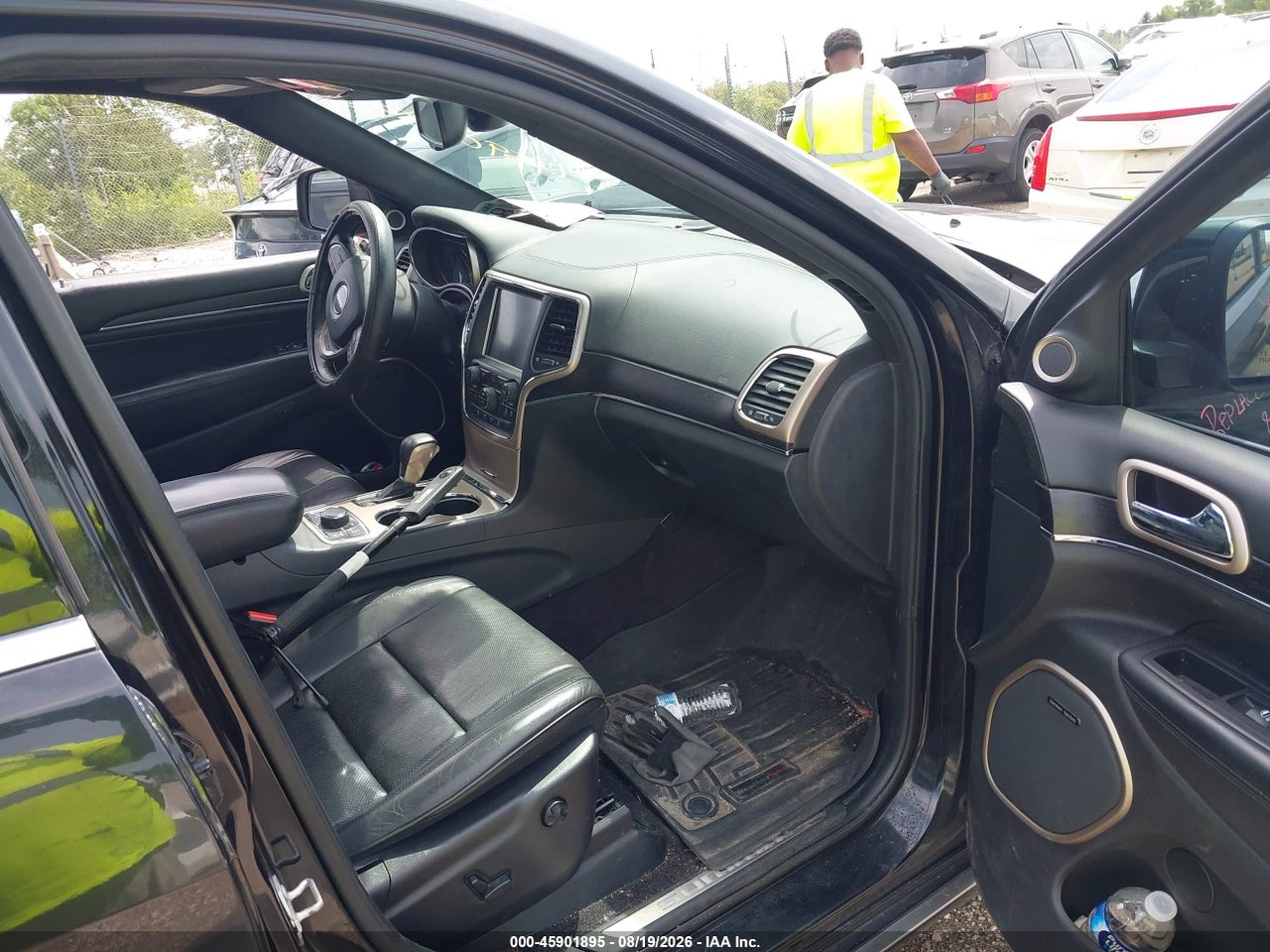 2016 JEEP GRAND CHEROKEE SUMMIT · 5/11