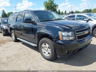 1GNSKJE73CR****** · 2012 CHEVROLET SUBURBAN LT