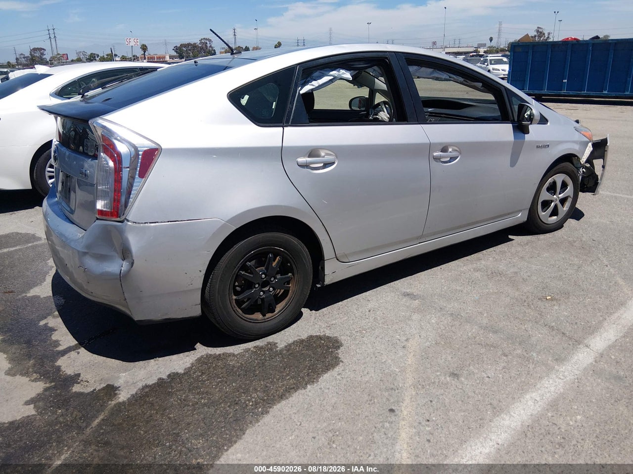 2015 TOYOTA PRIUS TWO · 4/10