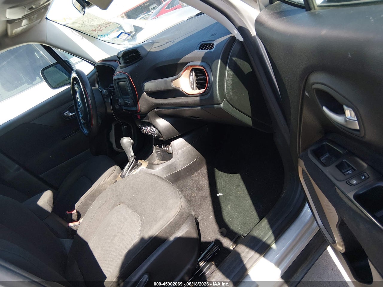 2016 JEEP RENEGADE LATITUDE · 5/11