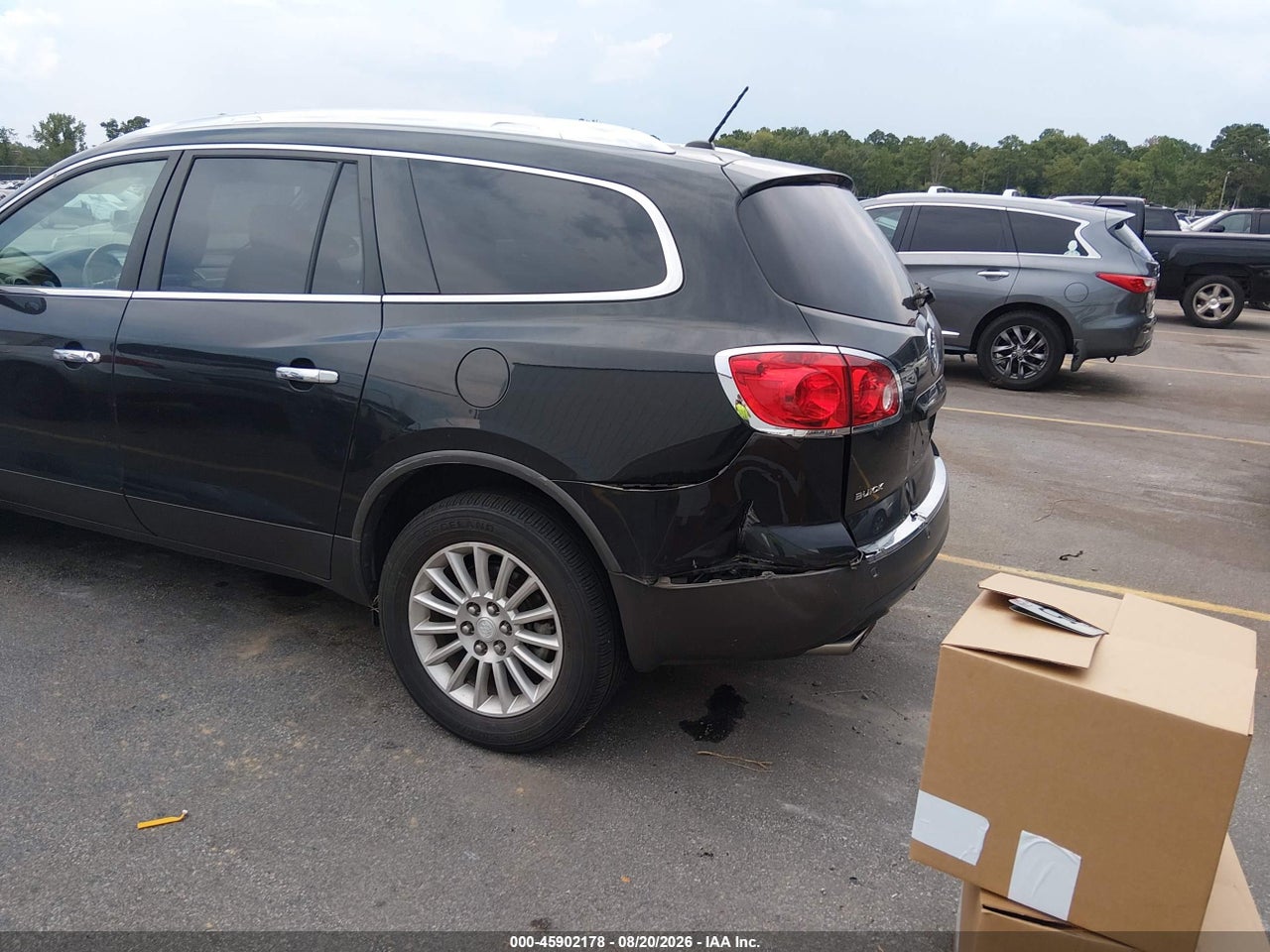 2012 BUICK ENCLAVE LEATHER · 6/10