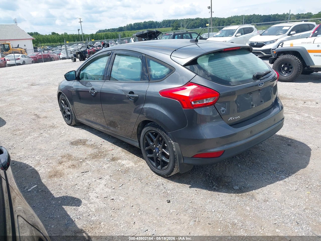 2016 FORD FOCUS SE · 3/11