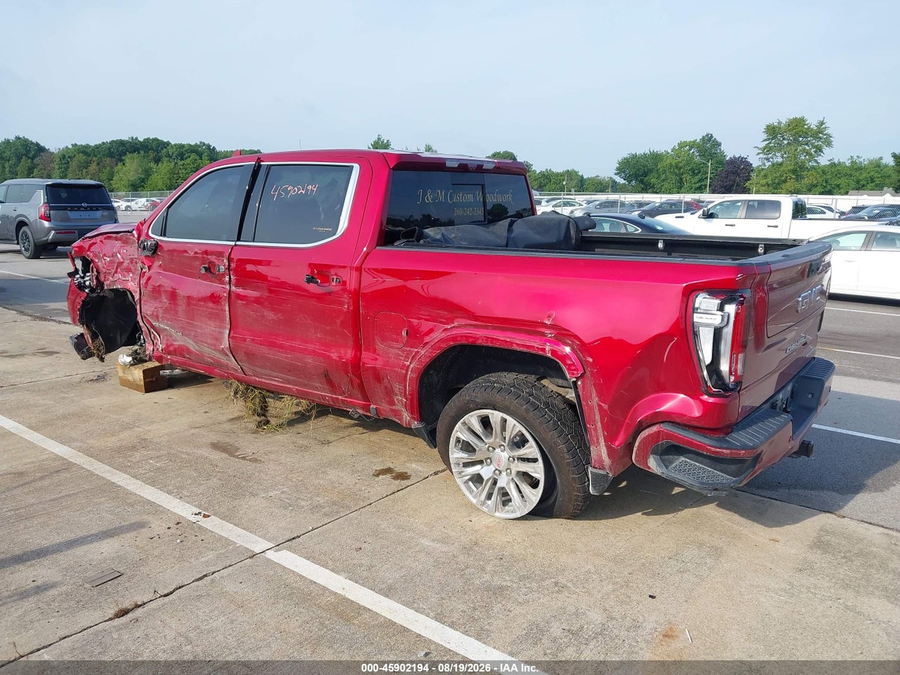 2023 GMC SIERRA 1500 4WD  SHORT BOX DENALI · 3/10