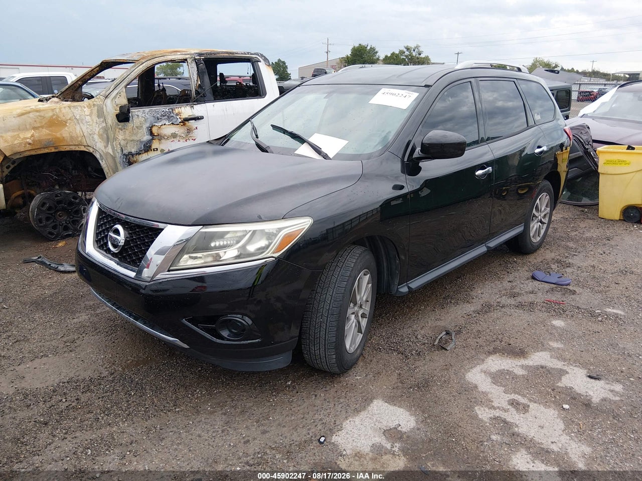 2013 NISSAN PATHFINDER SV · 2/11