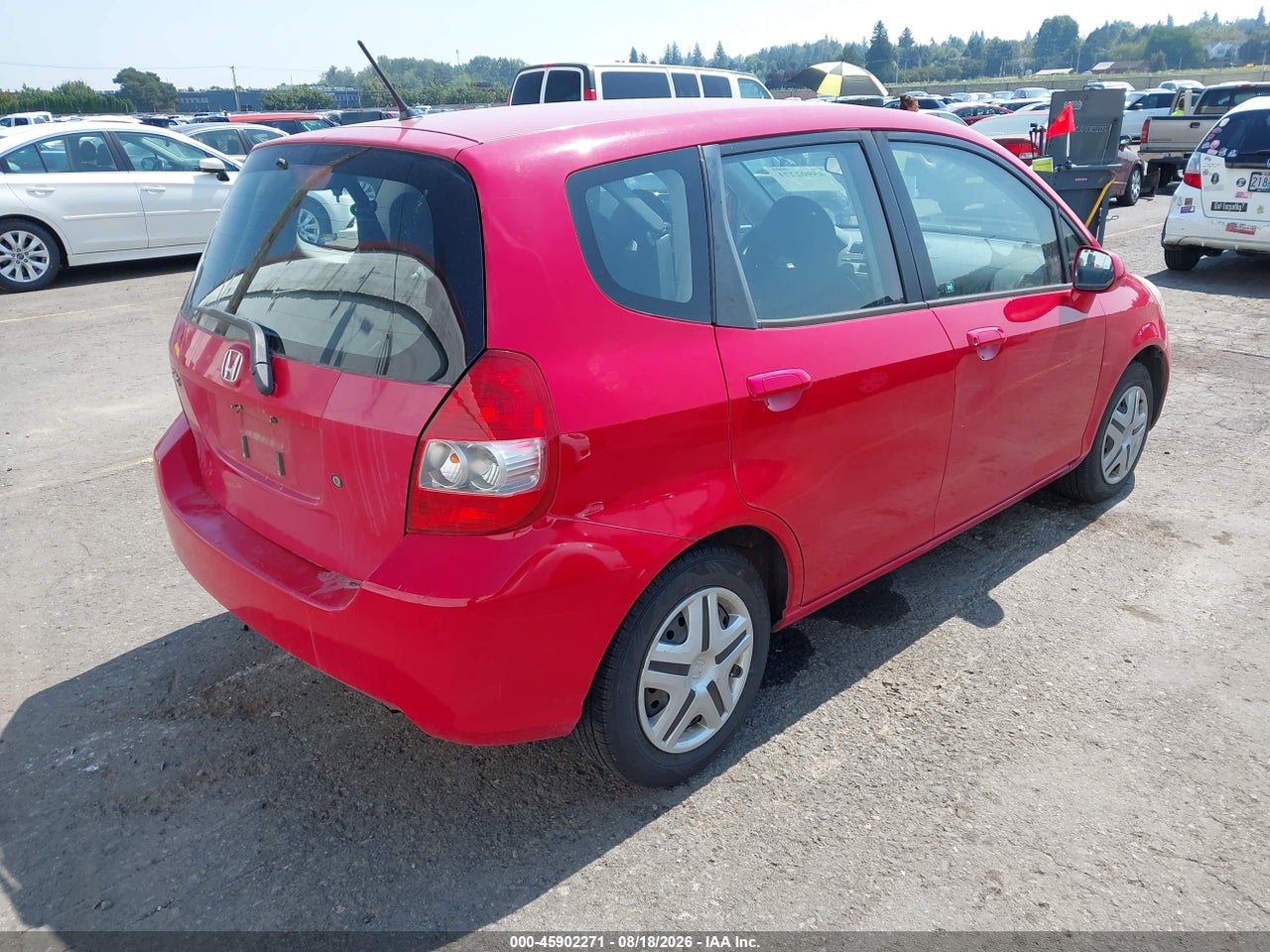 2008 HONDA FIT   · 4/11