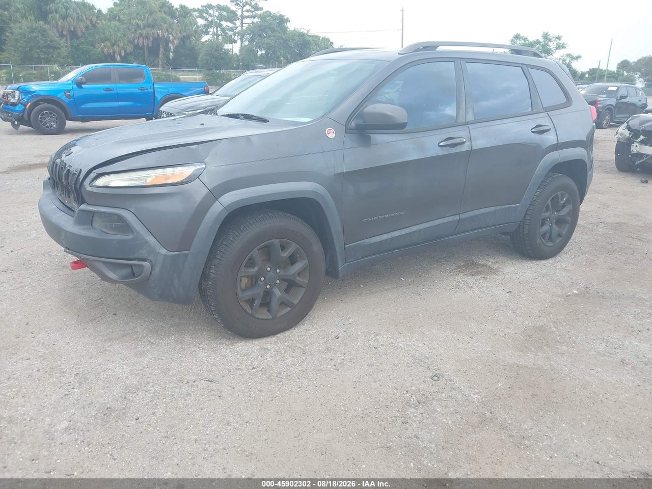 2016 JEEP CHEROKEE TRAILHAWK · 2/11