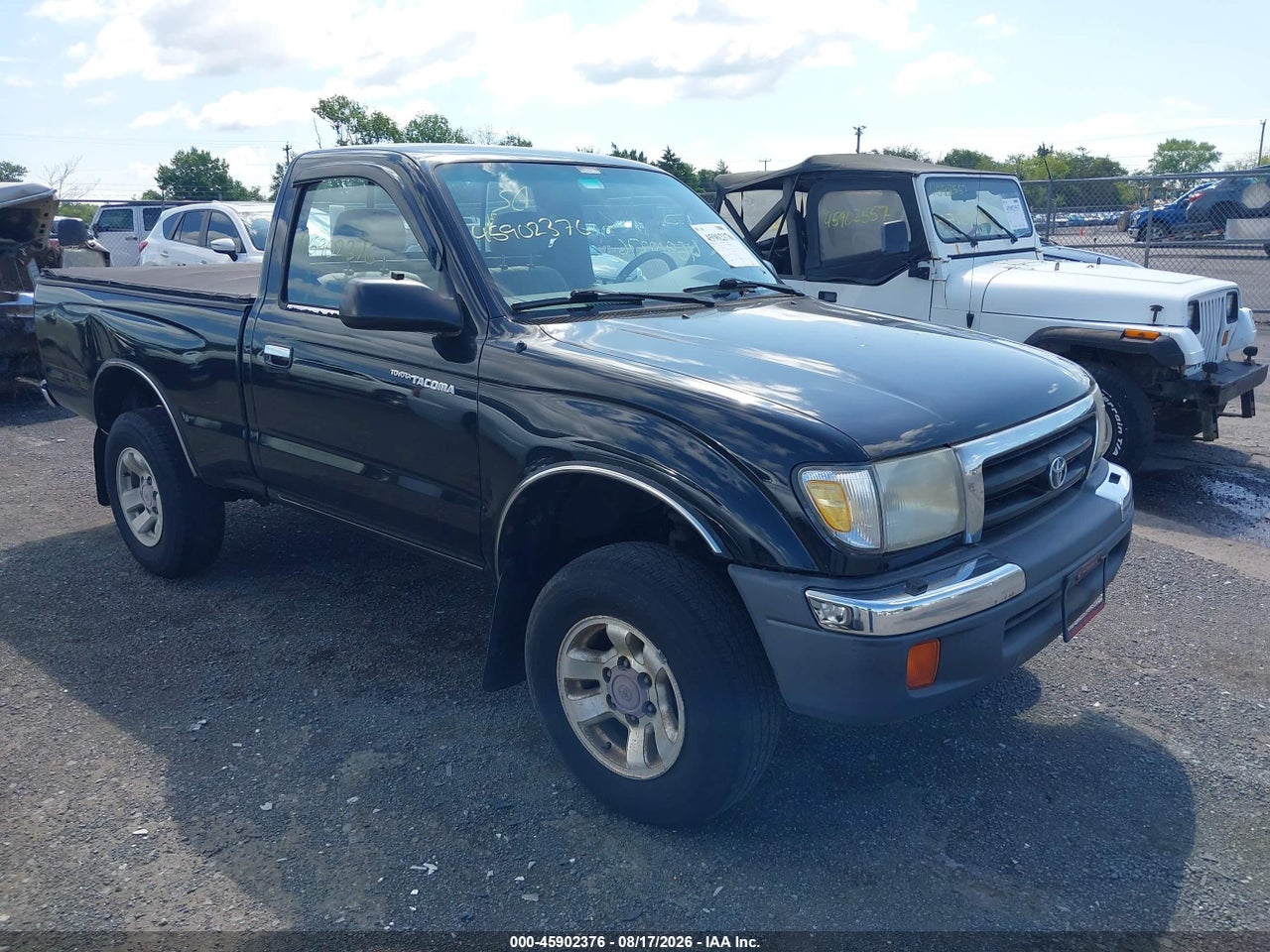 4TANM92N0YZ****** · 2000 TOYOTA TACOMA PRERUNNER