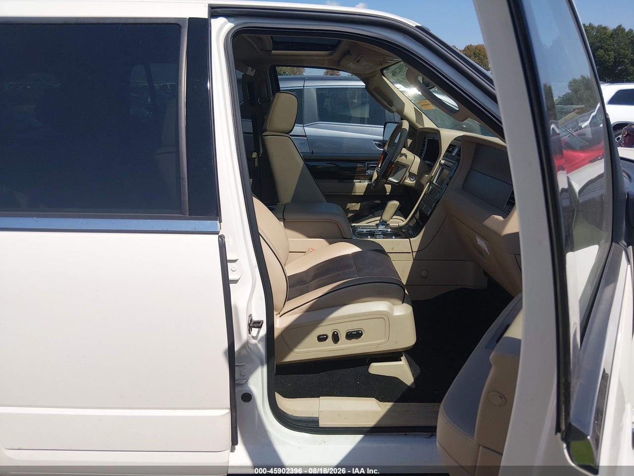 2008 LINCOLN NAVIGATOR · 5/11