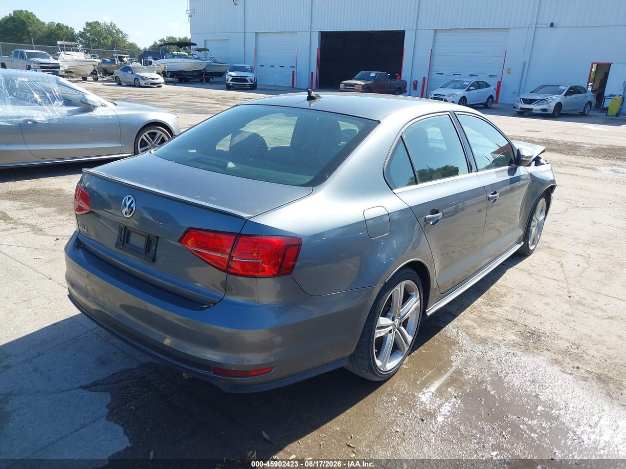 2017 VOLKSWAGEN JETTA GLI · 4/11