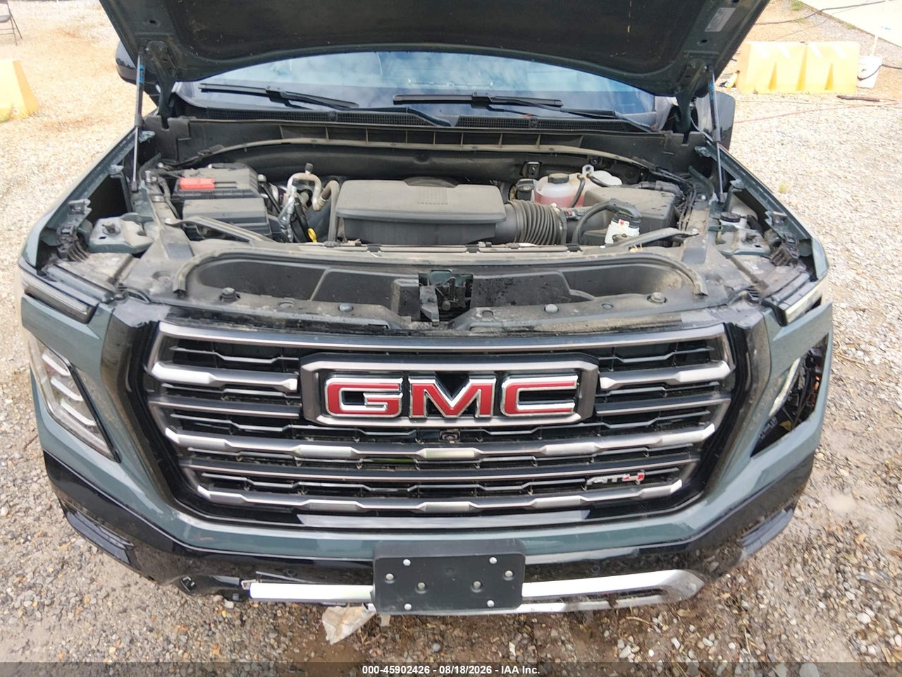 1GKS2VKL5TR****** · 2026 GMC YUKON 4WD AT4 ULTIMATE · 10/11