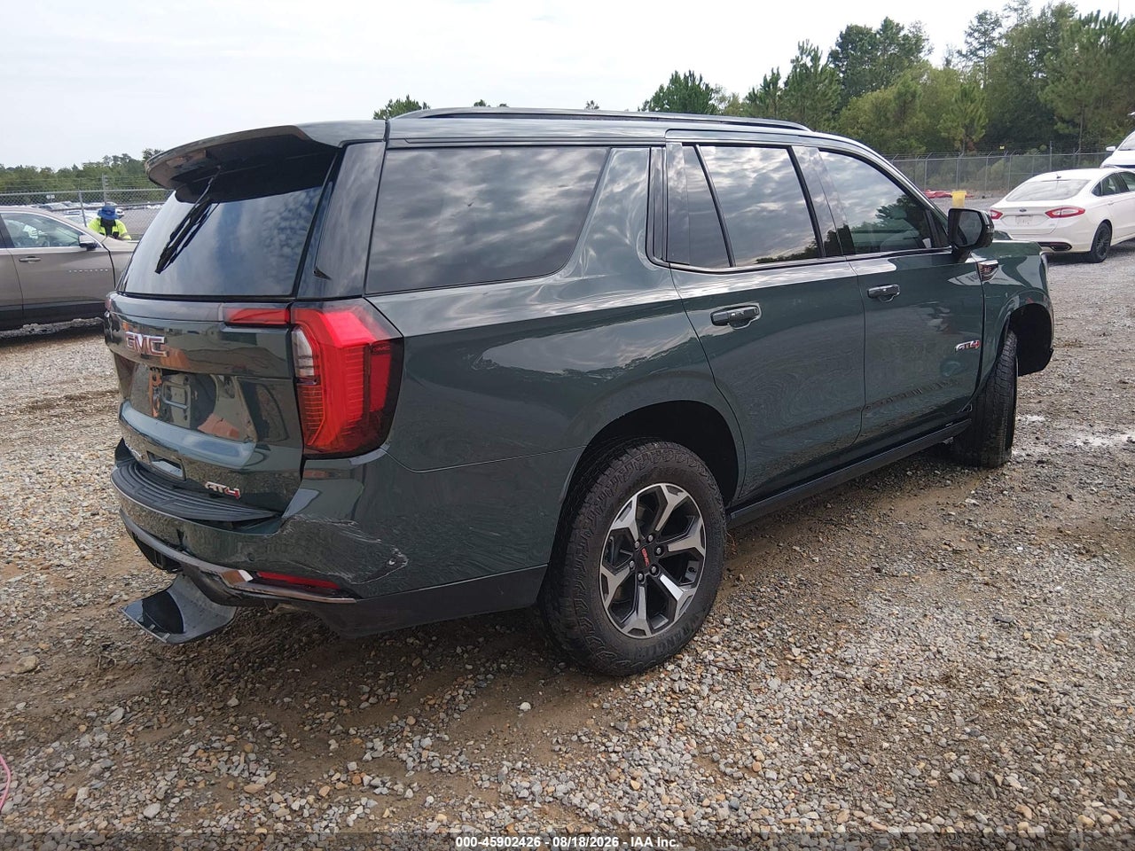 1GKS2VKL5TR****** · 2026 GMC YUKON 4WD AT4 ULTIMATE · 4/11