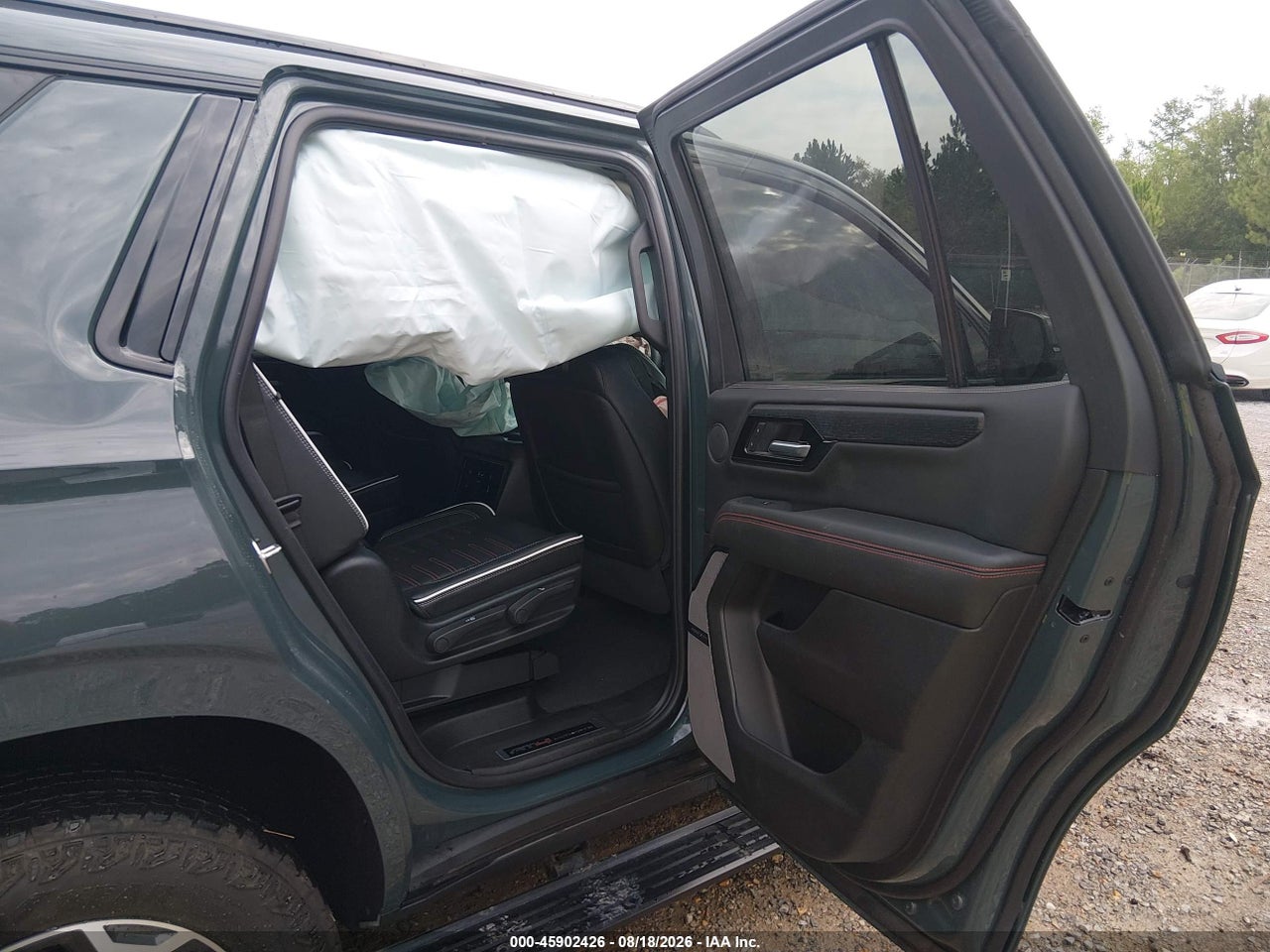 1GKS2VKL5TR****** · 2026 GMC YUKON 4WD AT4 ULTIMATE · 8/11
