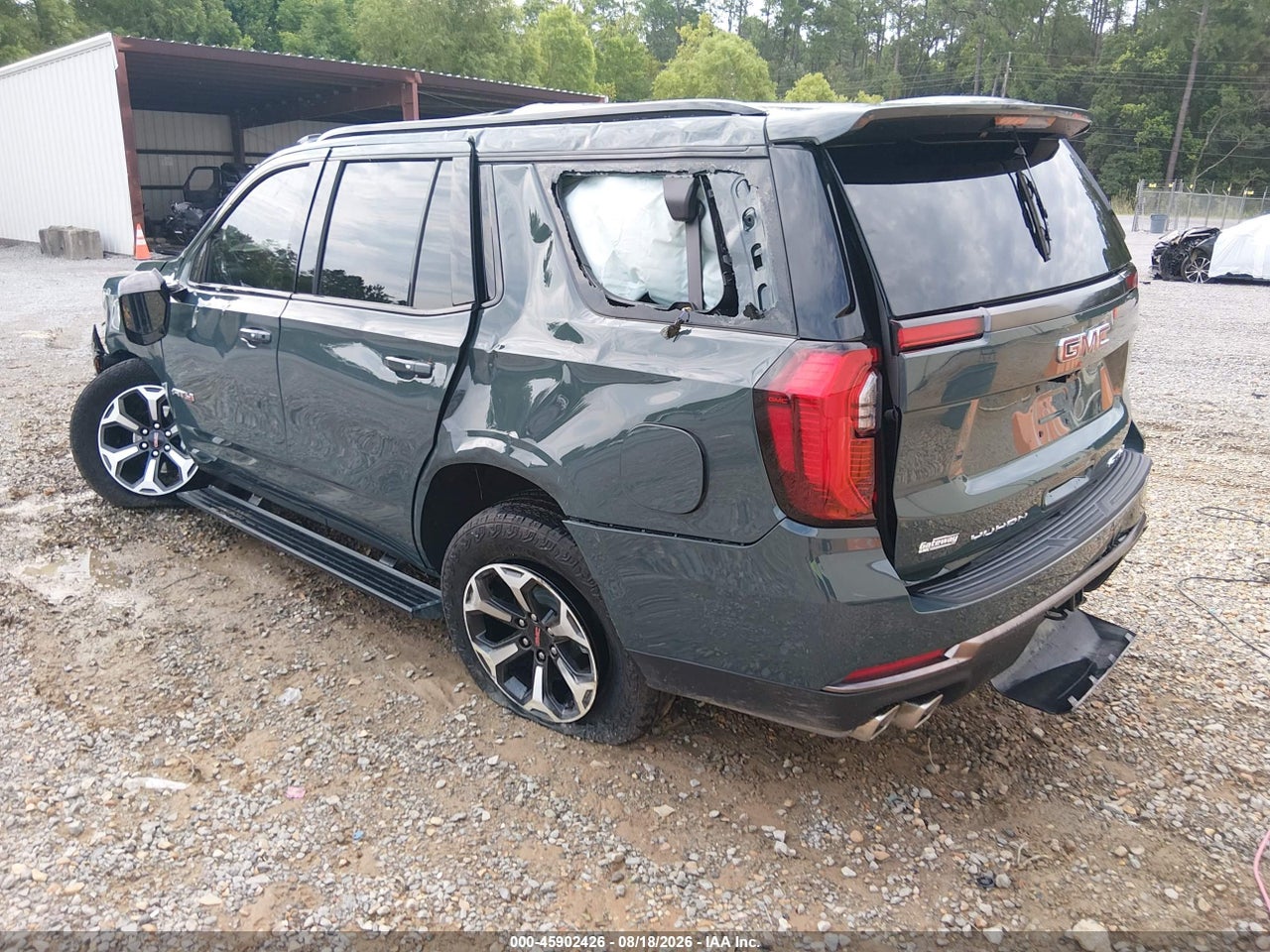 1GKS2VKL5TR****** · 2026 GMC YUKON 4WD AT4 ULTIMATE · 3/11