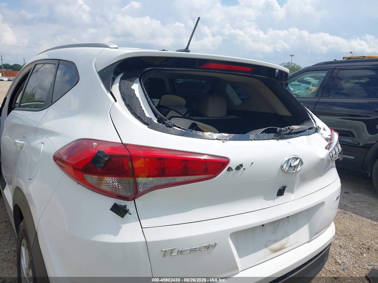 2017 HYUNDAI TUCSON SE · 6/11