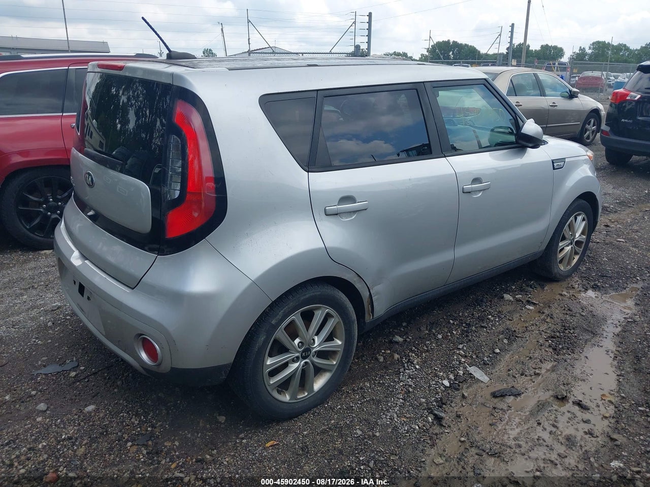 2017 KIA SOUL + · 4/11
