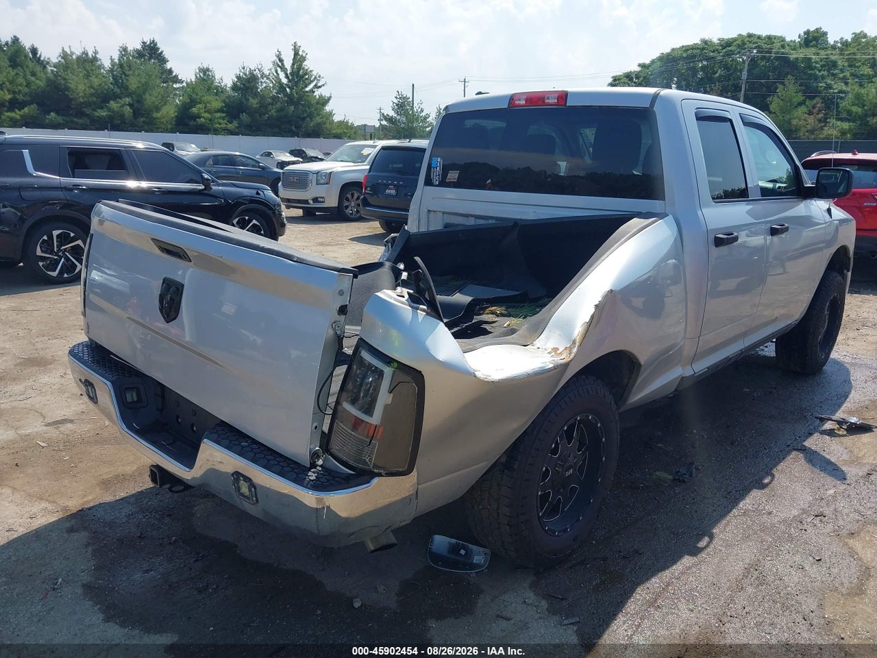 2015 RAM 1500 TRADESMAN · 6/11