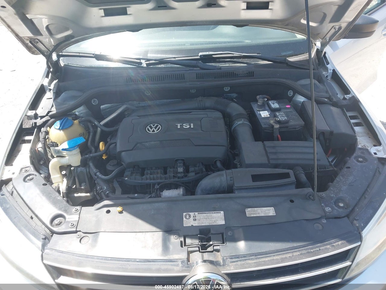 3VWD17AJ1FM****** · 2015 VOLKSWAGEN JETTA 1.8T SE · 10/11