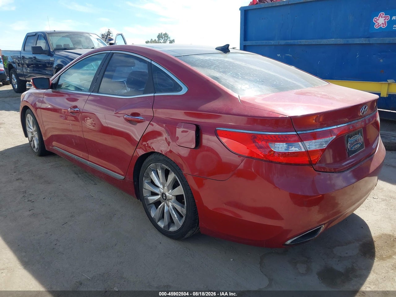 2012 HYUNDAI AZERA   · 3/11