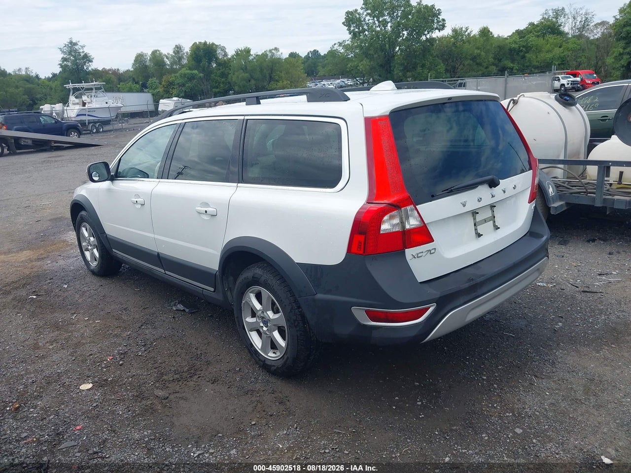 2013 VOLVO XC70 3.2L PREMIER · 3/11