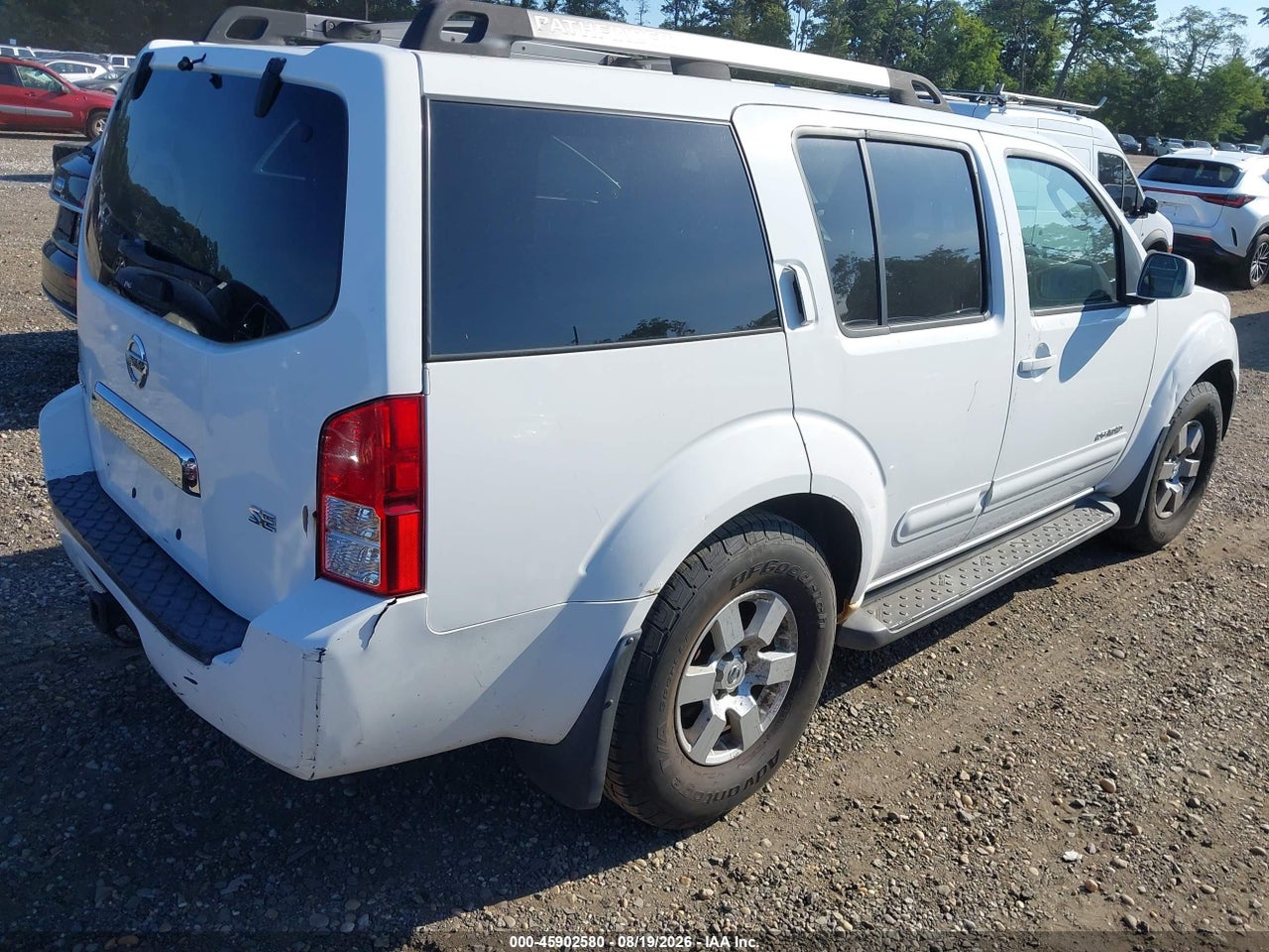 2005 NISSAN PATHFINDER SE OFF-ROAD · 4/11