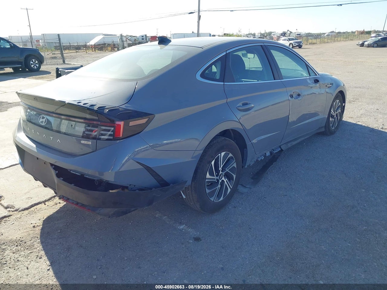 2026 HYUNDAI SONATA HYBRID BLUE · 4/11