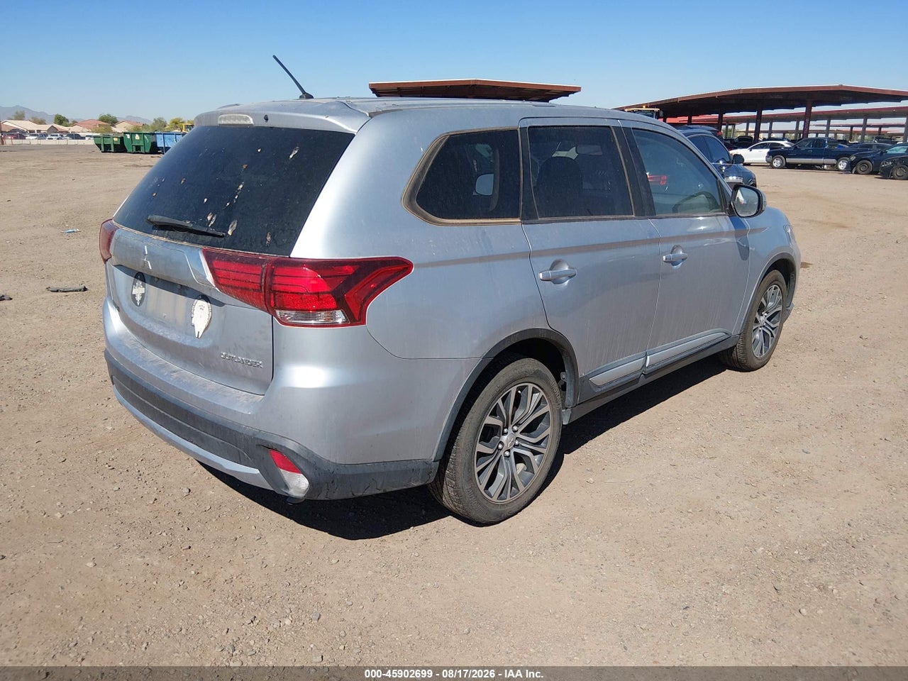 2016 MITSUBISHI OUTLANDER SE · 4/10