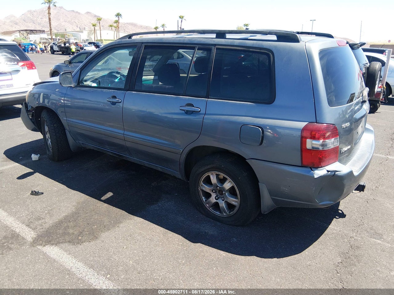 2004 TOYOTA HIGHLANDER V6 · 3/11