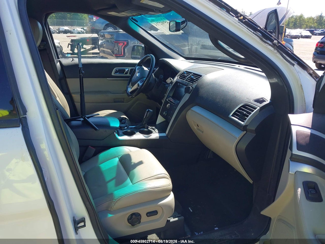 2014 FORD EXPLORER XLT · 5/11
