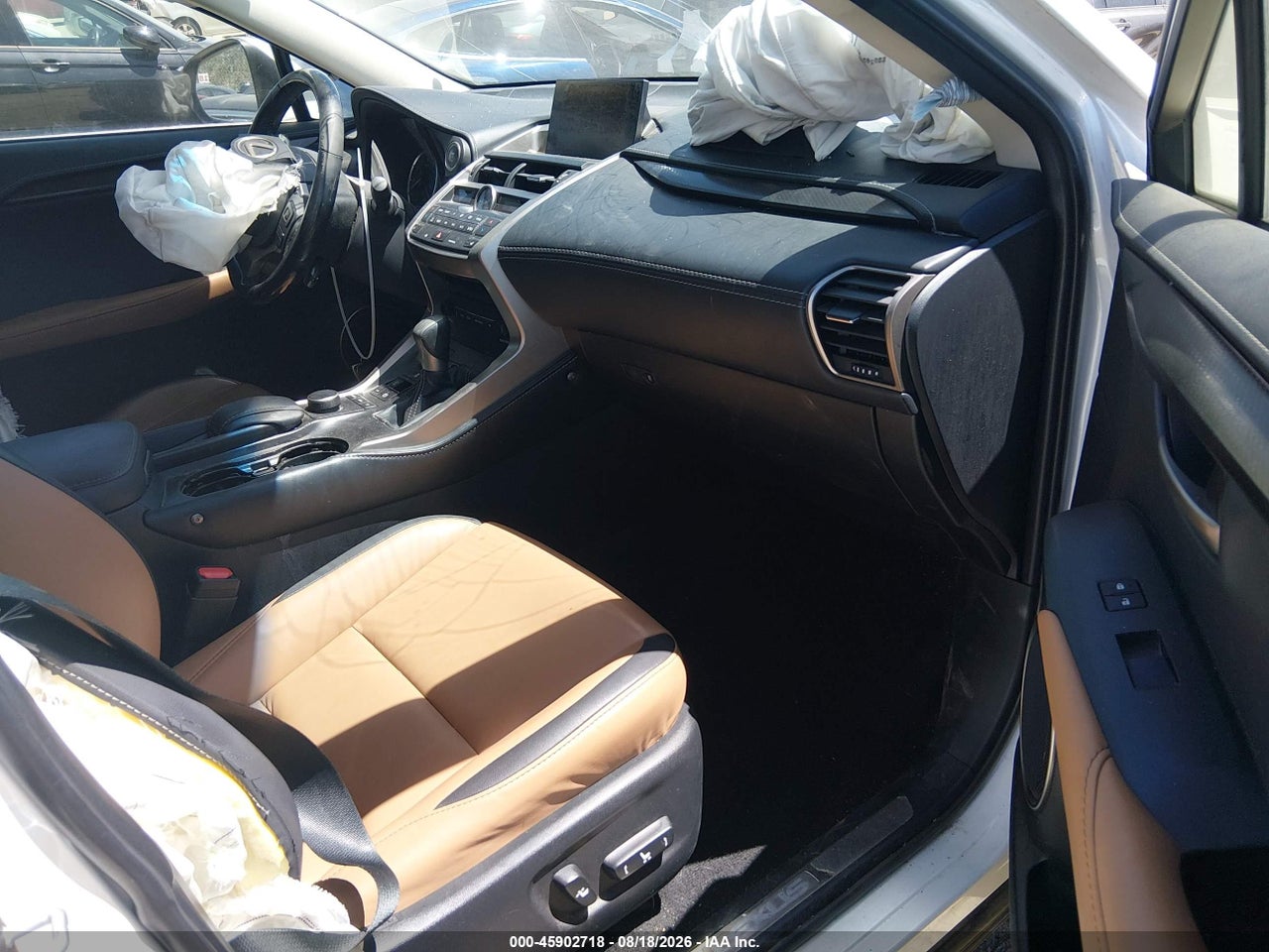 2016 LEXUS NX 200T · 5/11