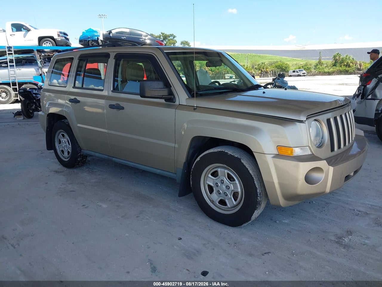1J4NT2GB0AD****** · 2010 JEEP PATRIOT SPORT