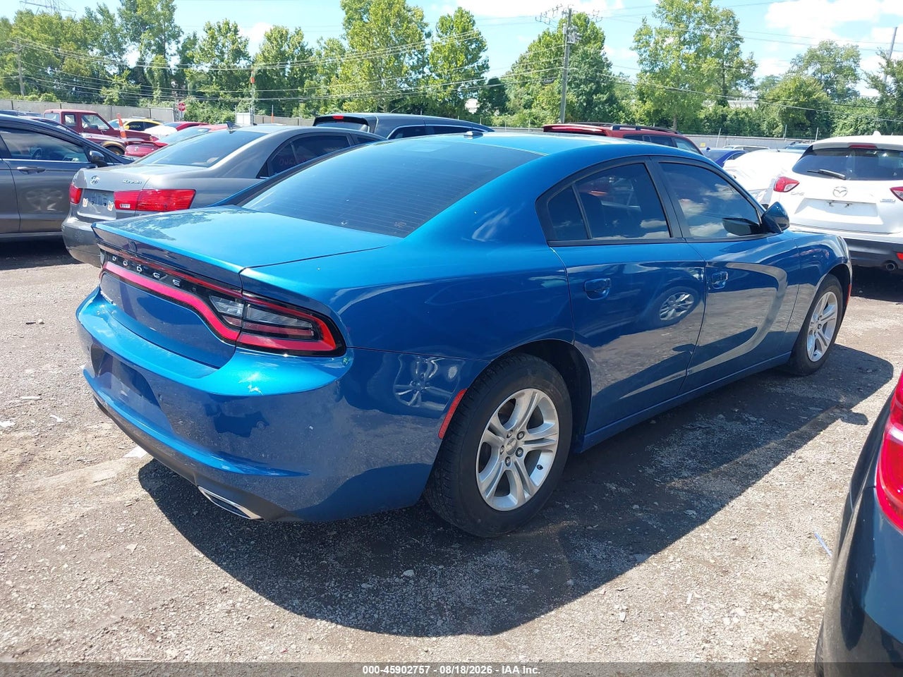 2022 DODGE CHARGER SXT RWD · 4/11