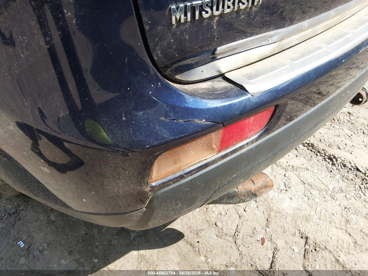 2014 MITSUBISHI OUTLANDER SE · 6/11
