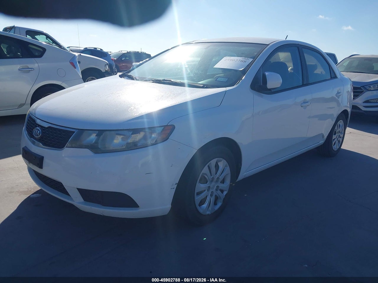 2011 KIA FORTE LX · 2/7