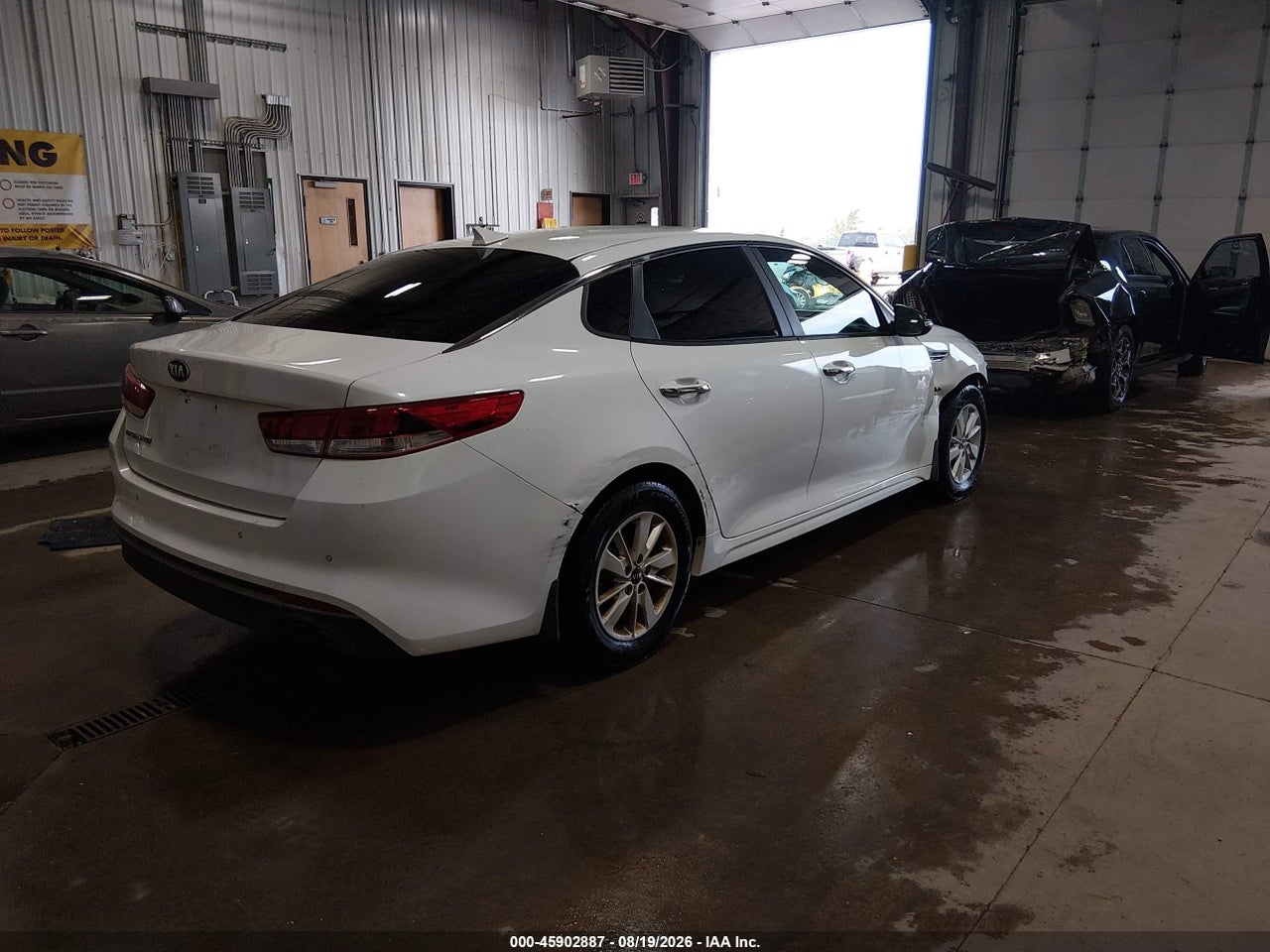 2016 KIA OPTIMA LX · 4/11
