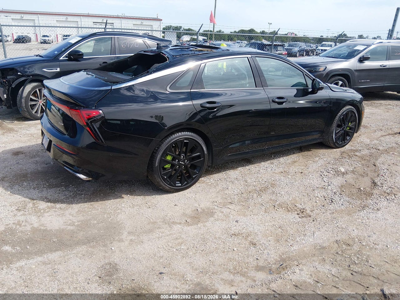 2026 KIA K5 GT · 4/11