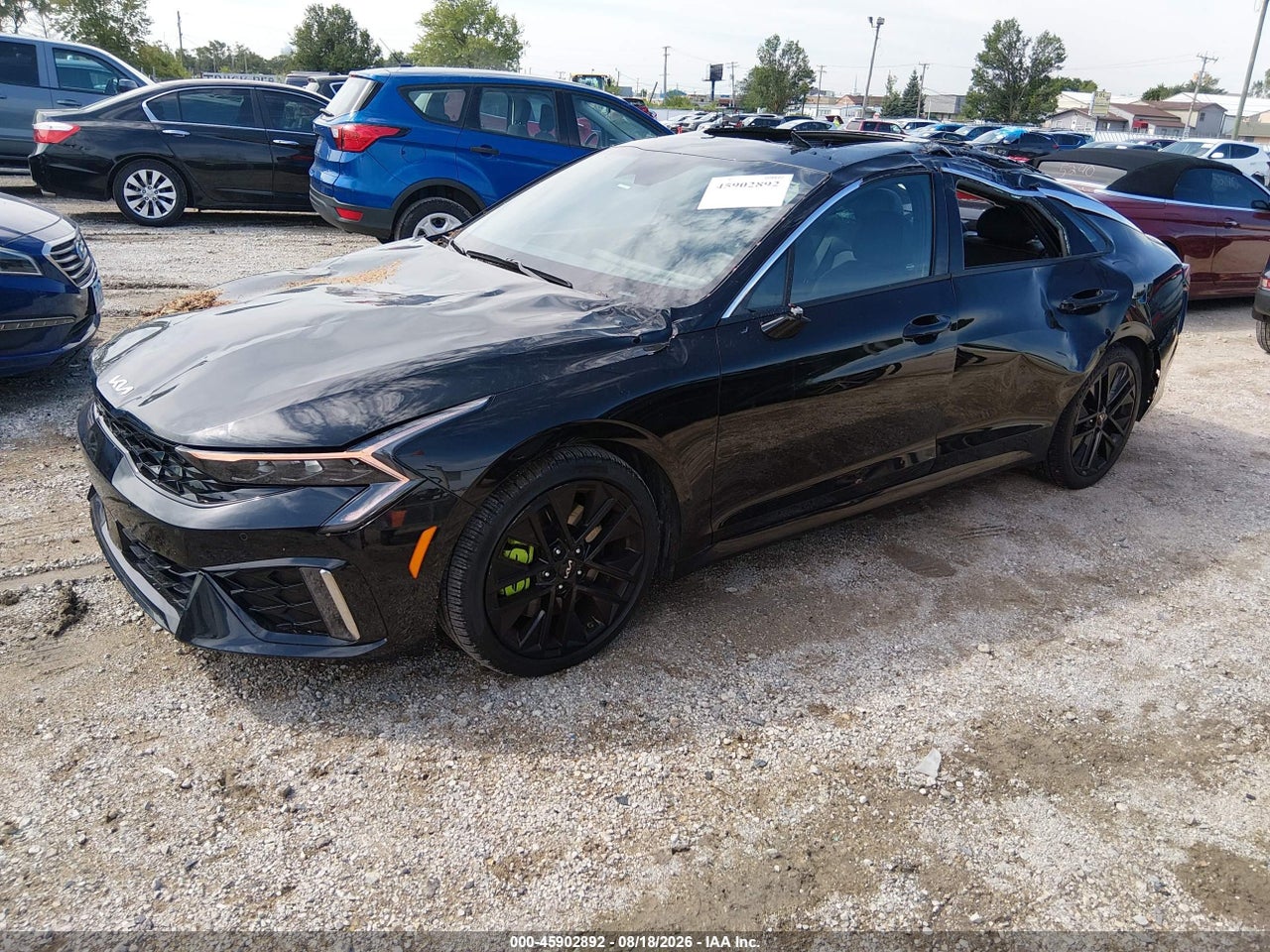 2026 KIA K5 GT · 2/11