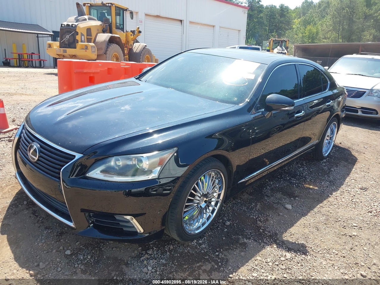 2013 LEXUS LS 460   · 2/11