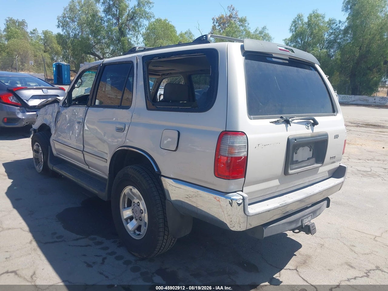 2000 TOYOTA 4RUNNER SR5 V6 · 3/11
