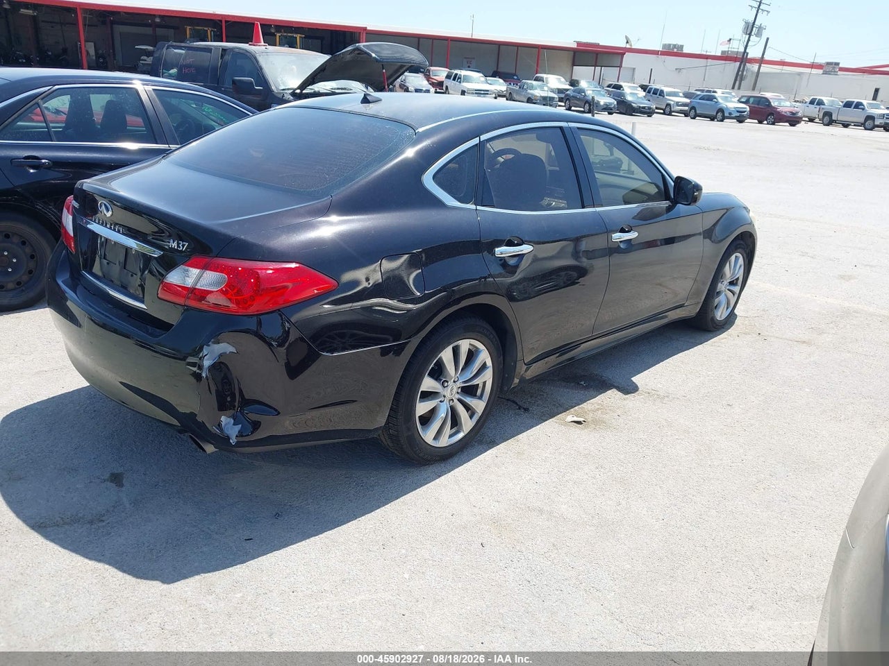 2012 INFINITI M37 · 4/11