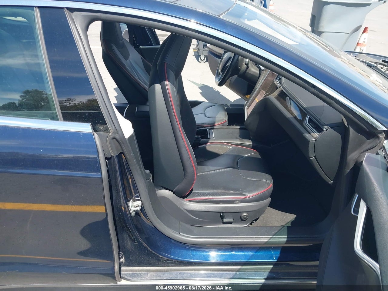 2013 TESLA MODEL S · 5/6