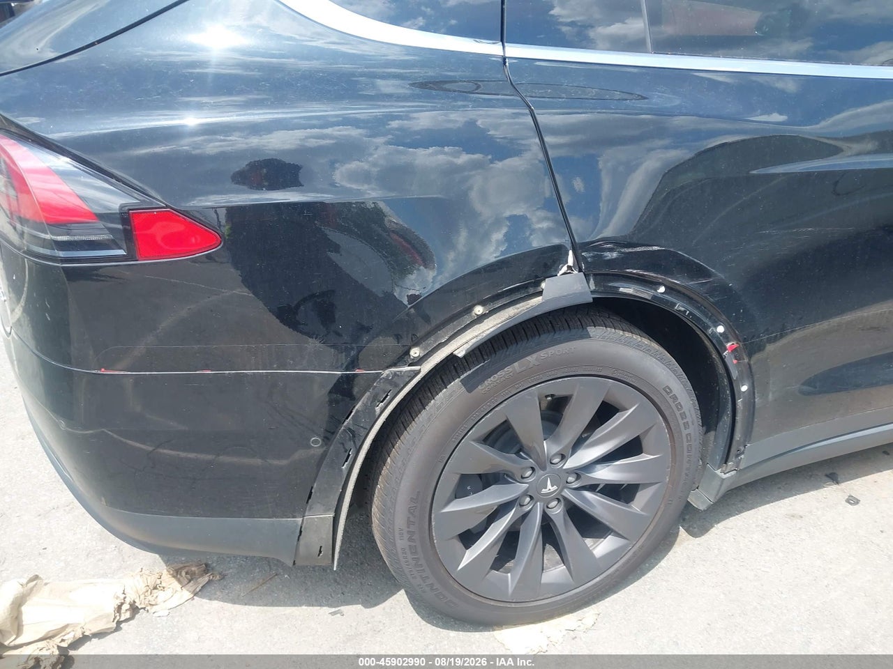 2017 TESLA MODEL X 100D/75D/90D · 6/11